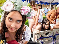 18, 茶髪の, ドレス, グループ, ハードコア, 公共, ロシア人, 結婚式