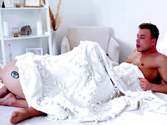 Mooi, Bruinharig, Hd, Natuurlijke tieten, Kut duiken, Kort haar, Douche, Tatoeage