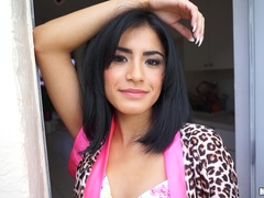 Fille latino
