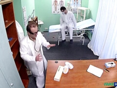Amateur, Mamada, Corridas, Médico, Estilo perrito, Corridas faciales, Pajear, Uniforme