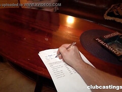 Gorda, Club, Bailar, Garganta profunda, Penetracion con dedos, Pajear, Pov, Afeitado