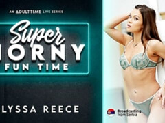 Anaal, Bruinharig, Dubbele penetratie, Gapende, Handbeurt, Masturbatie, Alleen, Speelgoed