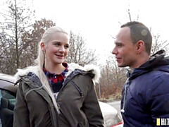 18 jahre, Grosser arsch, Grosser schwanz, Blondine, Blasen, Geld, Im freien, Dürr