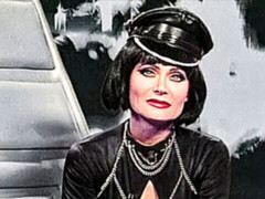 Brunette brune, Doigter, Branlette thaïlandaise, Masturbation, Solo, Jarretelles, Nénés, Rétro ancien