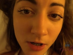 Amateur, Morena, Semen en la boca, Penetracion con dedos, Novia, Besar, Pov, Coño