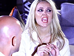 Anal, Grosse bite, Gros seins, Blonde, Sucer une bite, En levrette, De plein air, Nénés