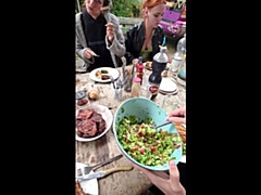 Leie, Hinter den kulissen, Grosser schwanz, Hd, Interrassisch, Piercing, Tätowierung, Titten