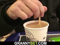 Culo grande, Mamada, Abuelita, Enorme, Maduro, Realidad, Montar, Tetas