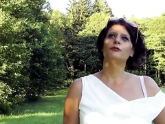 Grosse bite, Gros seins, Sucer une bite, Brunette brune, Tir de sperme, Branlette thaïlandaise, Hard, Mature