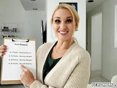 Grote mammen, Blond, Diep in de keel, Flashing, Hardcore, Ondergoed, Moeder die ik wil neuken, Tieten likken