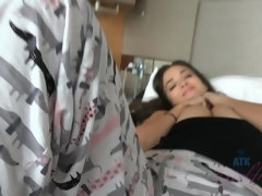 Amateur, Mamada, Corrida, Perforación, Afeitado, Fumando, Estriptis, Tetas