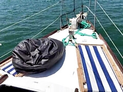 Grosse titten, Blasen, Vollbusig, Besamung, Mutti, Muschi, Sohn, Ehefrau