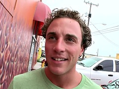 Naive straight ends in gay gloryhole