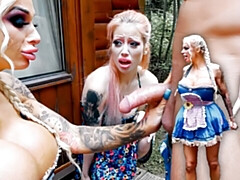 デカパイ, フェラチオ, イギリス人, 女 人男 人, アウトドア, ラフ, 剃毛, 三人