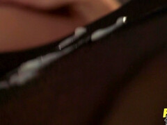 Жопа, Большие сиськи, Блондинки, Бондаж, Дилдо, Поцелуи, Пирсинг, Игрушки