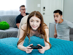 18 jaar, Pijpbeurt, Pompom meid, Hondjeshouding, Dubbele penetratie, Man man vrouw, Tiener, Tieten likken