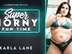 Gros cul, Brunette brune, Doigter, Poilue, Masturbation, Mère que j'aimerais baiser, Solo, Jouets