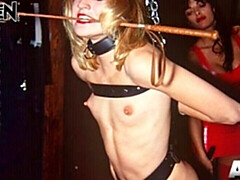 Domination, Fetisch, Leder, Lesbisch, Milf, Gefesselt, Titten, Spielzeuge