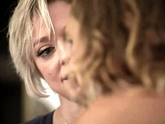 Culo grande, Estilo perrito, Divertido, Madres para coger, Realidad, Afeitado, Tetas, Mojado