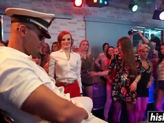 Большой член, Танцы, Член, Секс без цензуры, Межрасовый секс, Вечеринка, Сосущие, Молоденькие