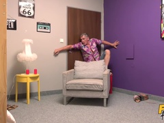 Culo, Cuarto de baño, Corridas, Fetiche, Anilingus, Nalgadas, Trio, Mojado