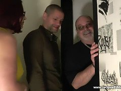 Anal, Femme couguar, Queue, Partouze, Lunettes, Jarretelles, Nénés, Jouets