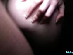 Leie, Arsch, Betrug, Masturbation, Geld, Im freien, Pov, Öffentlich