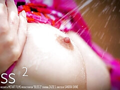 Enthousiasteling, Kont, Blond, Buiten, Mager, Alleen, Strippen, Tieten likken