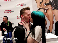 Mamada, Besar, Pequeña, Público