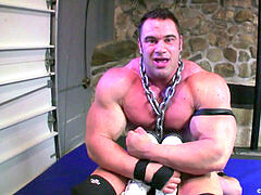 Брюнетки, Тату