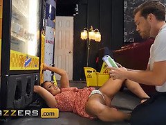 Grosse titten, Blasen, Hd, Interrassisch, Latina, Lecken, Natürlichen titten, Muschi