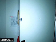 18 jahre, Grosser schwanz, Blondine, Blasen, Interrassisch, Lecken, Natürlichen titten, Muschi