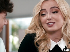 Blonde, Sucer une bite, Gorge profonde, Hard, Petite femme, Tabou, Adolescente, Nénés