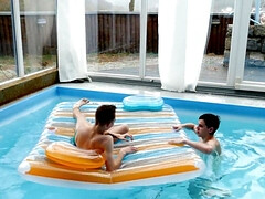 18 jahre, In den arsch, Grosser schwanz, Blasen, Braunhaarige, Schwul, Hd, Pornostars