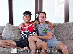 デカチン, ゲイ