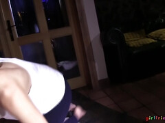 69, Brunette brune, Jeans, Lesbienne, Léchez, Fête, Chatte, Nénés