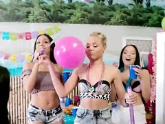 美女, デカチン, デカパイ, ズームショット, オーガズム, パーティ, ティーン, オッパイの