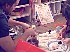 Кончили внутрь, Вечеринка, Молоденькие