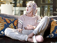 Enthousiasteling, Pijpbeurt, Hondjeshouding, Hardcore, Mager, Kousen, Tiener, Tieten likken