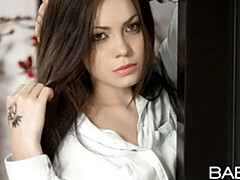 Enthousiasteling, Kont, Vingeren, Masturbatie, Mager, Alleen, Strippen, Tiener