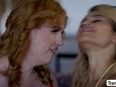 デカパイ, フェラチオ, イマラチオ, ラティーナ, なめる, オマンコ, シーメール