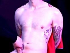 In den arsch, Grosser schwanz, Fesselspiele, Spermaladung, Fingern, Schwul, Handjob, Tätowierung