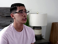 Любители, Большие сиськи, Минет, Брюнетки, Парочка, Кончили внутрь, Секс без цензуры, Милф