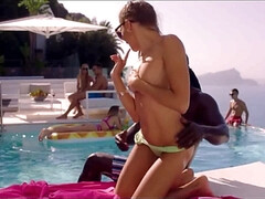 Grote kont, Grote mammen, Sperma shot, Duits, Latijnse vrouw, Moeder die ik wil neuken, Gezichtspunt, Uniformpje