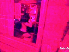 Amateur, Culo grande, Morena, Despelote, Hotel, Masturbación, Espía, Voyeur