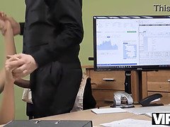 Кастинг, Блондинки, Грудастые, Постарше, Хд, Милф, Деньги, В офисе