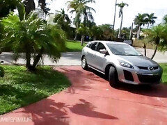 Arsch, Grosse titten, Braunhaarige, Vollbusig, Pummelig, Reif, Milf, Im freien