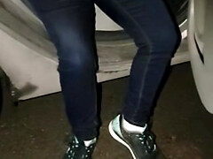 Amateur, Rubia, Británico, Compilación, Fetiche, Jeans, Al aire libre, Orinar