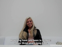 素人, ブロンド, 巨乳な, チェコ, イマラチオ, Hd, 天然, 一人