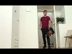 Grosser arsch, Betrug, Hd, Hausfrau, Milf, Natürlichen titten, Schreiend, Ehefrau